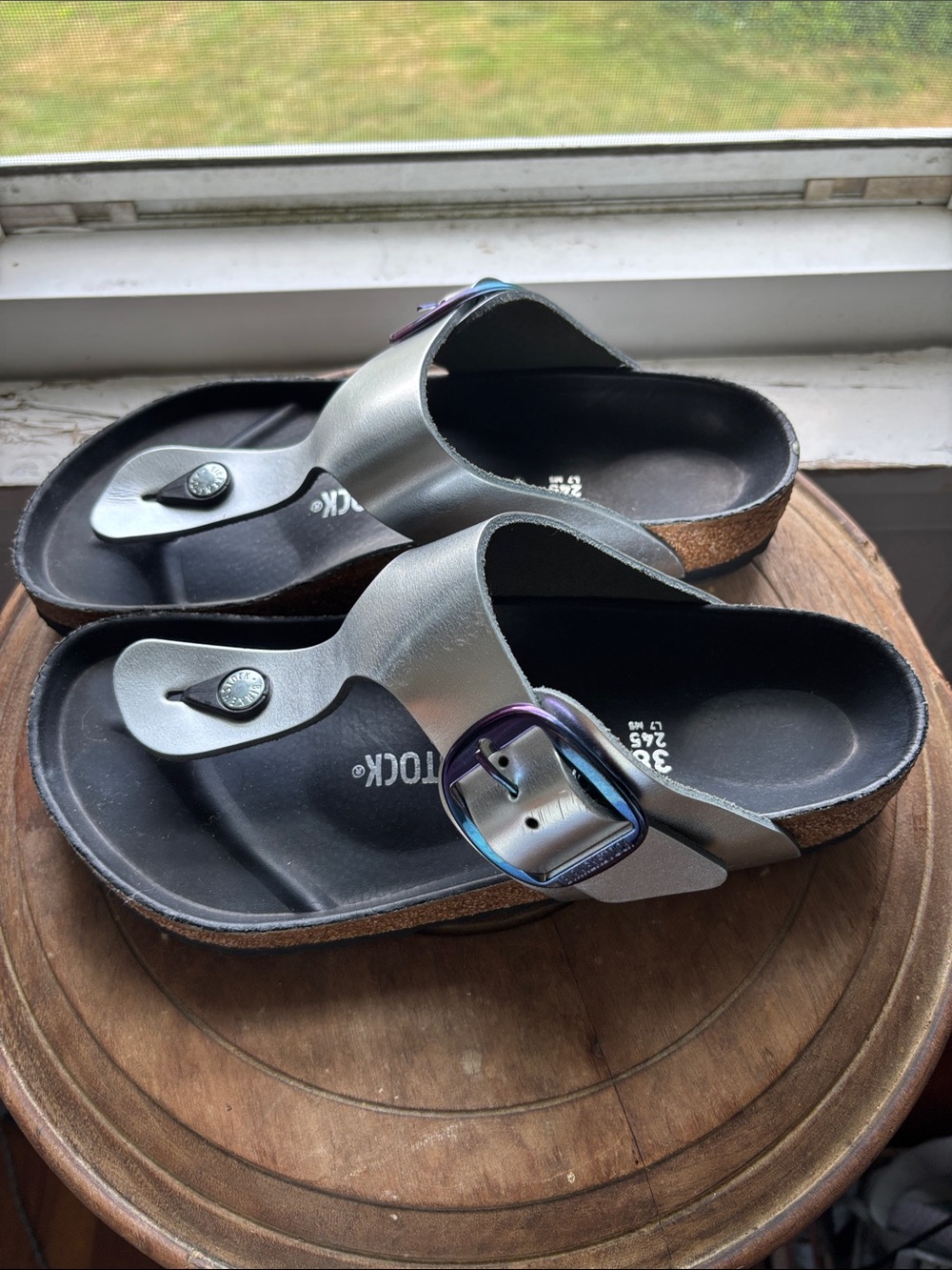 NWOB Birkenstock Sandals Size 8 - Picture 3 of 5